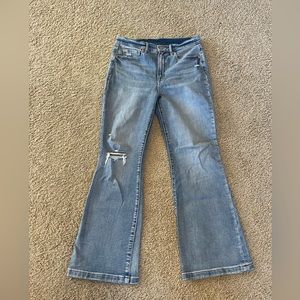 Gap women’s high rise flare jeans size 30P or 10P